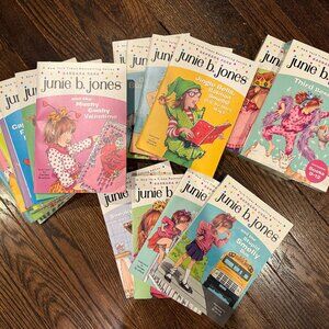 COMPLETE FULL SET OF NEW 28 JUNIE B. JONES PAPERBACK BOOKS BY BARBARA PARK